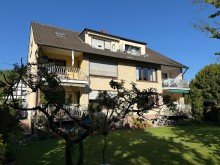 . BONN OBERKASSEL 2 Zimmer-Wohnung im DG rechts zu verkaufen in toller Wohnlage mit ca. 48 m� Wfl.