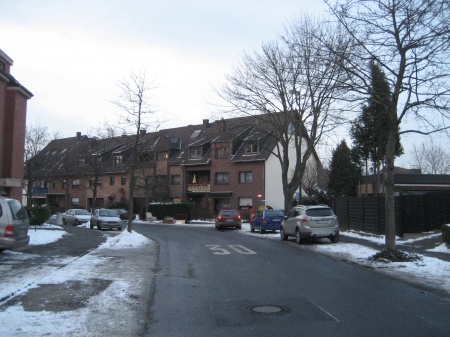 Ansicht 1 Umgebung Dachgeschosswohnung Troisdorf