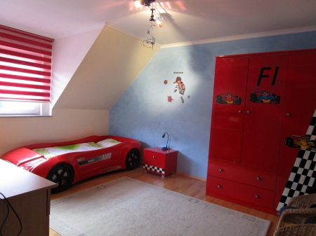 1.Kinderzimmer Wohnung3 Mehrfamilienhaus K�nigswinter