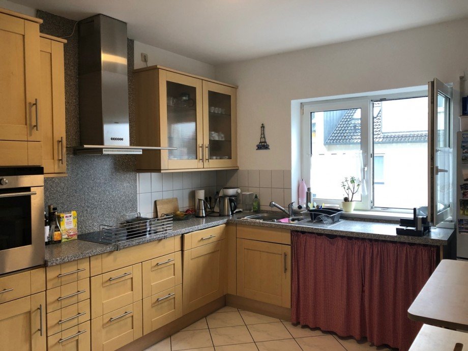 Wohn,- Essk�che Etagenwohnung Bonn