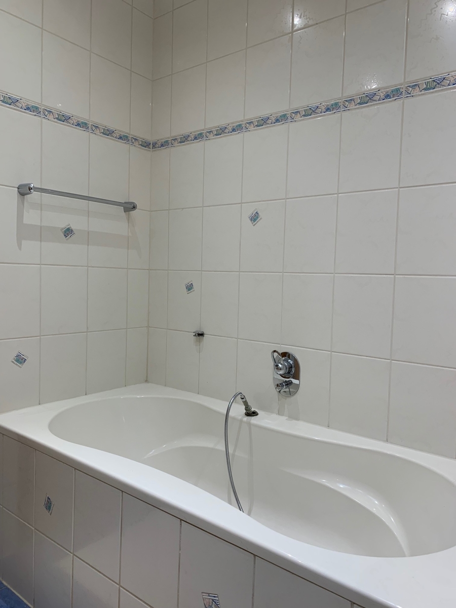 BAdezimmer Etagenwohnung K�nigswinter / Ittenbach