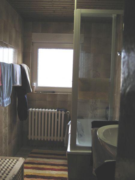 Badezimmeransicht 1 Doppelhaush�lfte Troisdorf