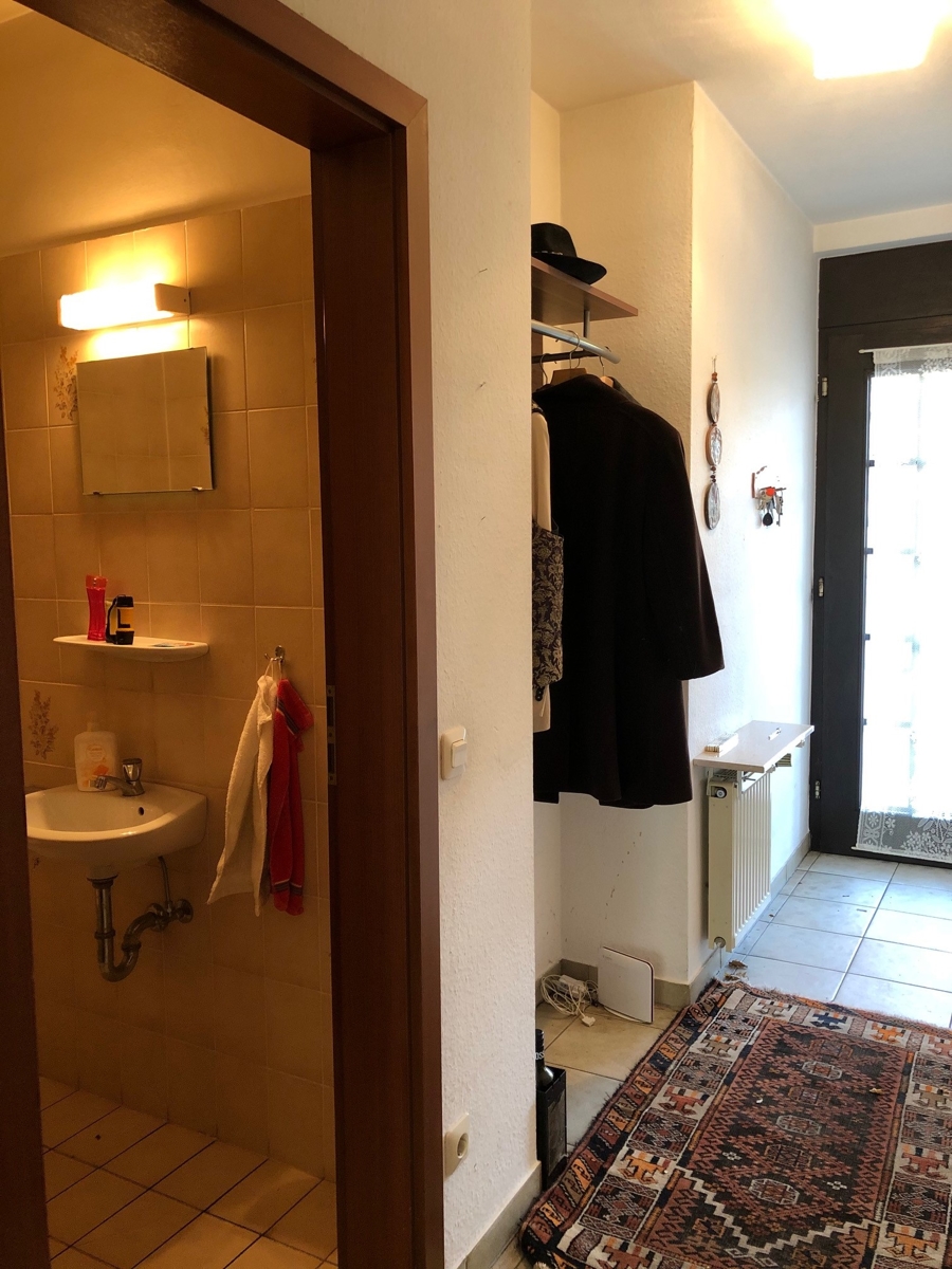 Diele / Flur mit G�ste-WC Einfamilienhaus Sankt Augustin