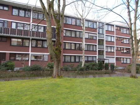 Vorderansicht Etagenwohnung Sankt Augustin