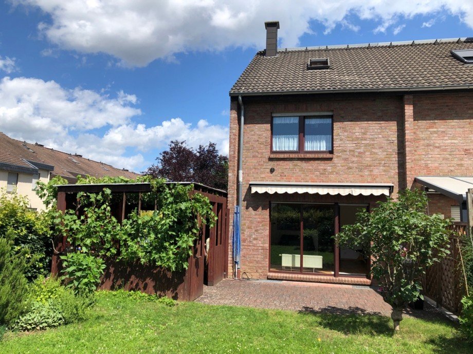 R�ckansicht Reihenhaus Sankt Augustin