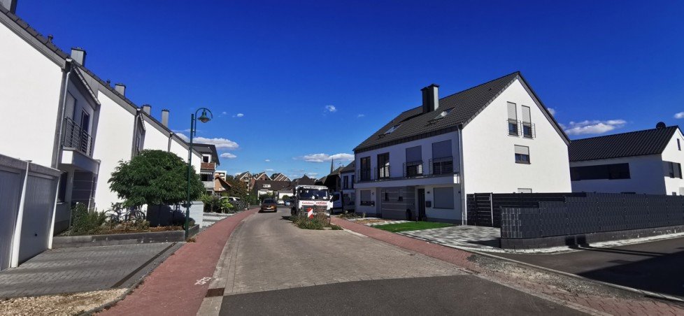 Wohnumgebung Reihenendhaus Niederkassel
