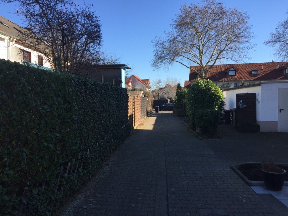 Weg zum Haus Reihenhaus Sankt Augustin