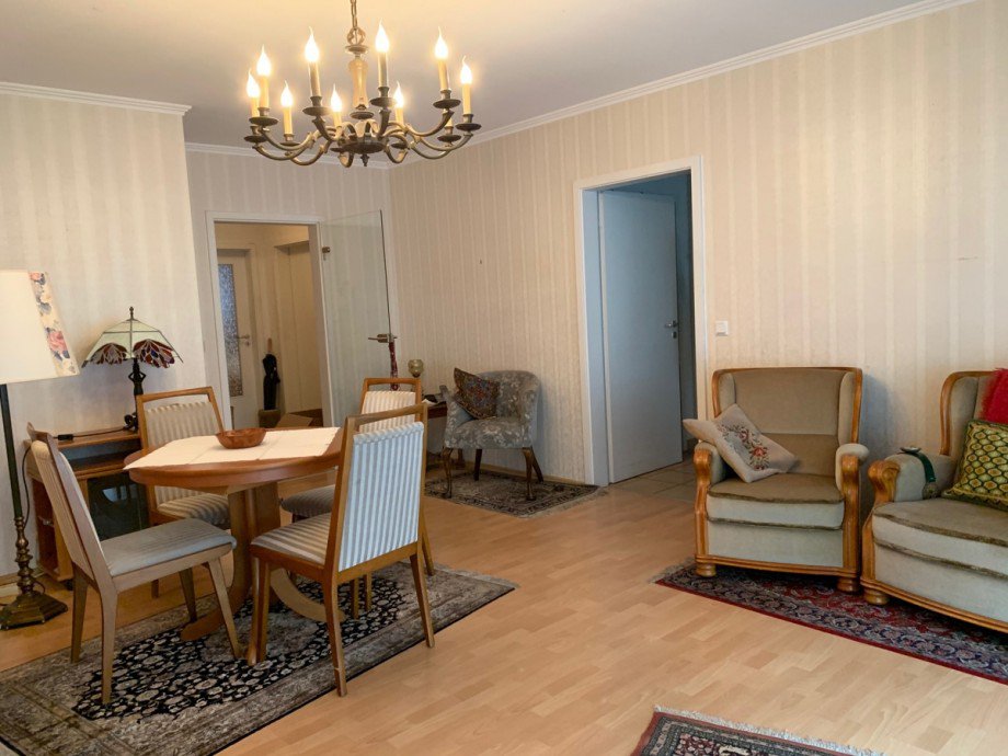 Wohn- Esszimmer Etagenwohnung Troisdorf