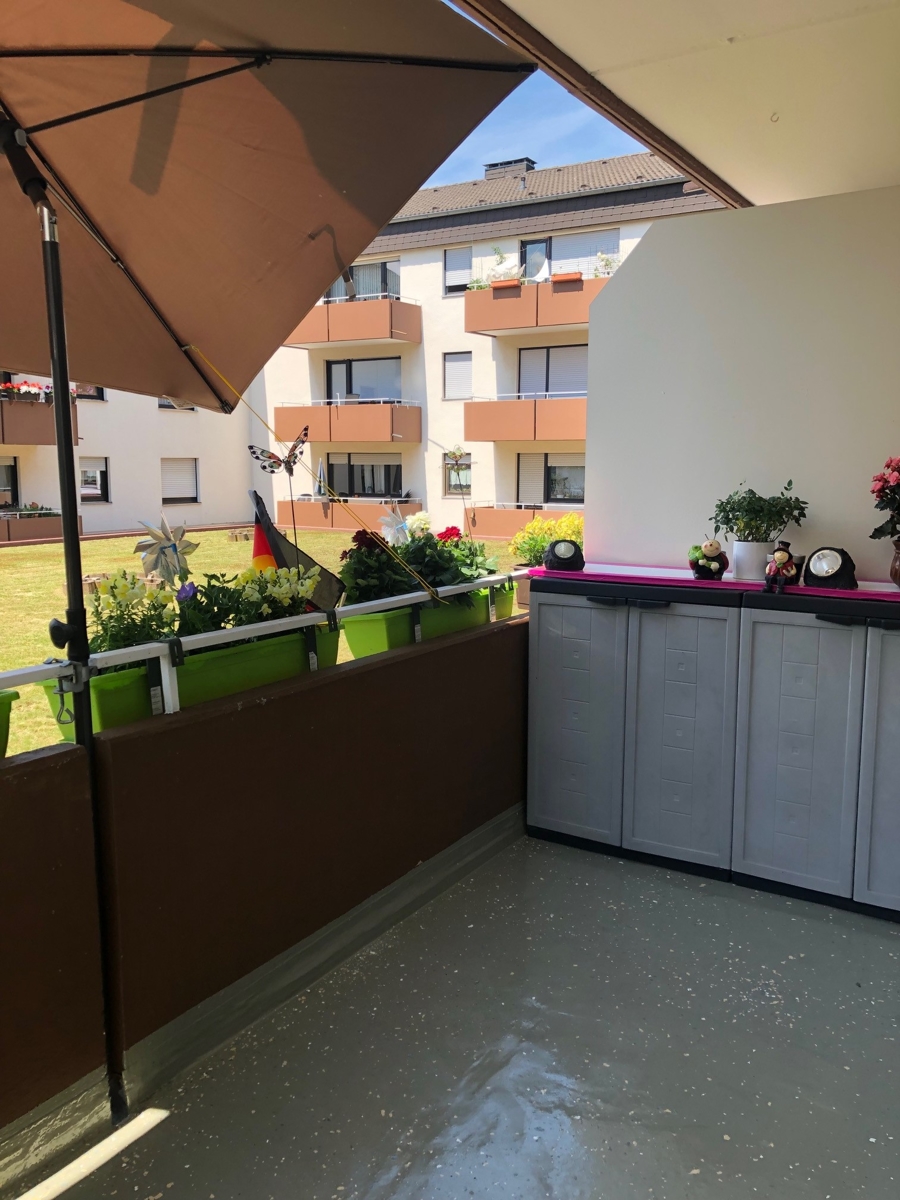 Sonnenbalkon Erdgeschosswohnung Sankt Augustin