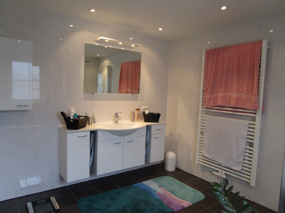 Badezimmer Doppelhaush�lfte Sankt Augustin / Niederpleis