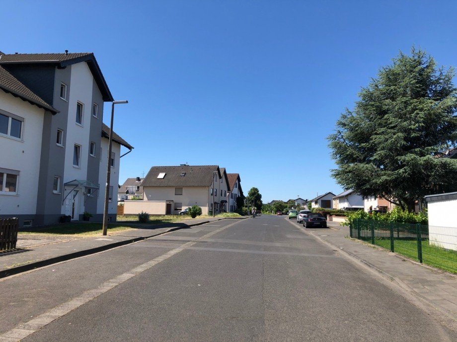 Wohnumgebung Mehrfamilienhaus Sankt Augustin