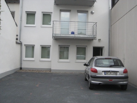 Stellplatz Maisonettewohnung Troisdorf