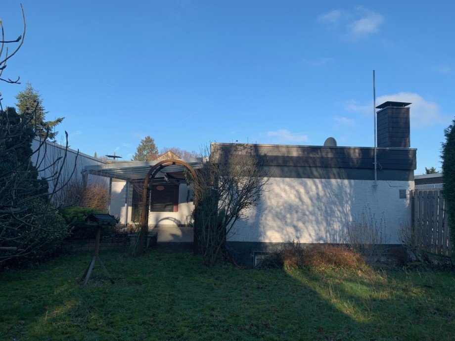 R�ckansicht Bungalow Sankt Augustin