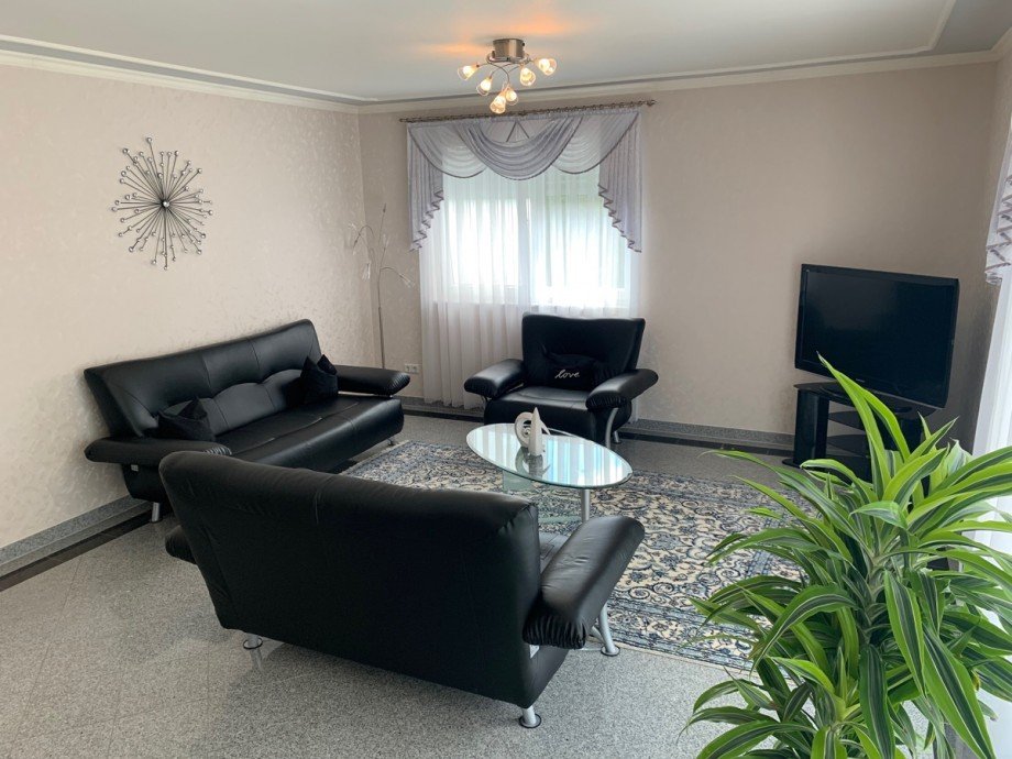 Ansicht Wohn,- Esszimmer Doppelhaush�lfte Sankt Augustin