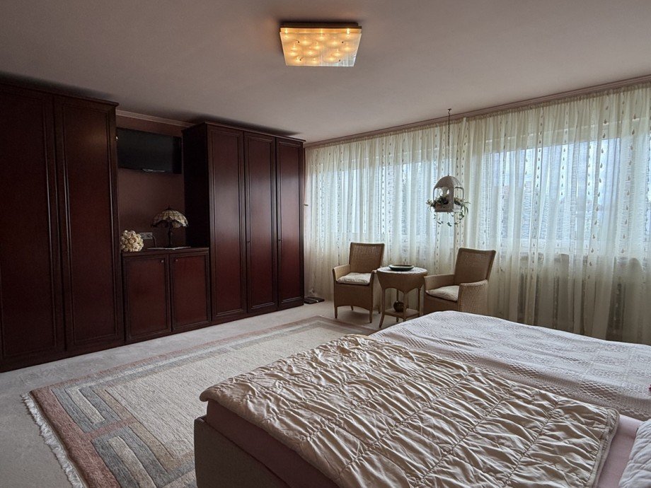 gro�es Elternschlafzimmer Reihenhaus Sankt Augustin
