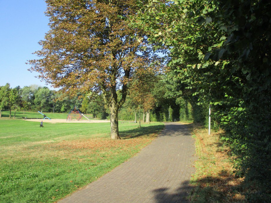 Park neben dem Haus Erdgeschosswohnung Sankt Augustin