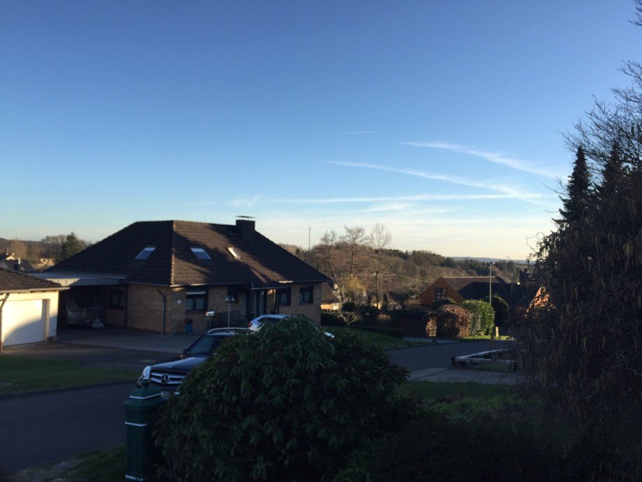 Blick in die Nachbarschaft Einfamilienhaus Much / Marienfeld