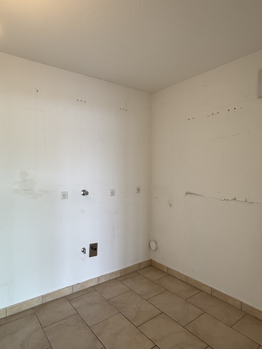 - Etagenwohnung Bonn
