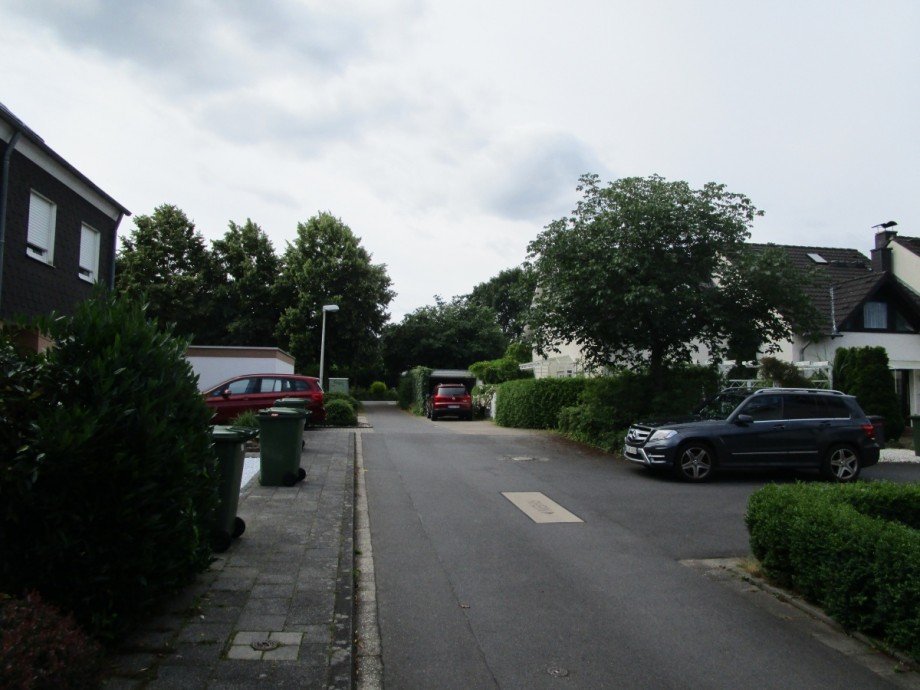 Weg zum Wald Zweifamilienhaus Sankt Augustin