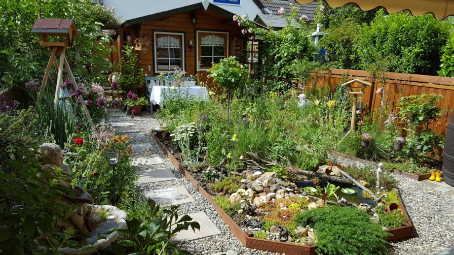 Garten mit Gartenhaus Reihenhaus Sankt Augustin