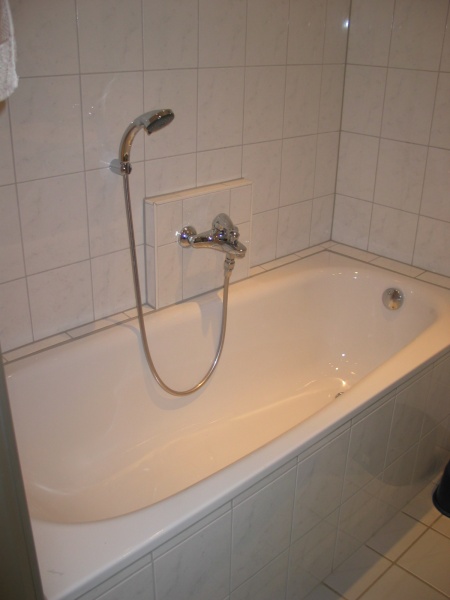 Bad Ansicht 1 Etagenwohnung Sankt Augustin