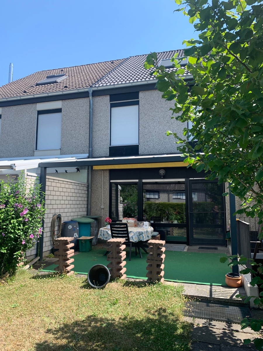 R�ckansicht Reihenhaus Sankt Augustin