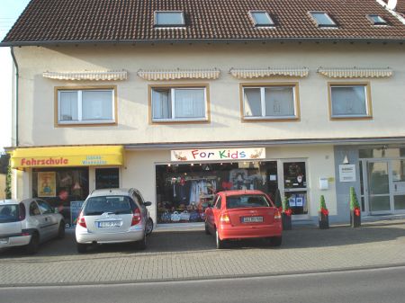 Aussenansicht 1 Sankt Augustin - Niederpleis Ladenlokal Sankt Augustin 40 m� Ladenlokal / B�ro-Fl�che in zentr. Lage, Praxis, B�ro oder Verkauf