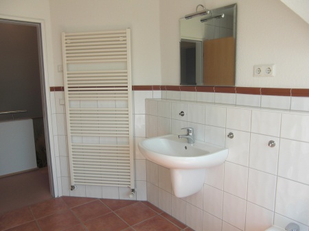 Ansaicht 4 Bad OG Doppelhaush�lfte Hennef