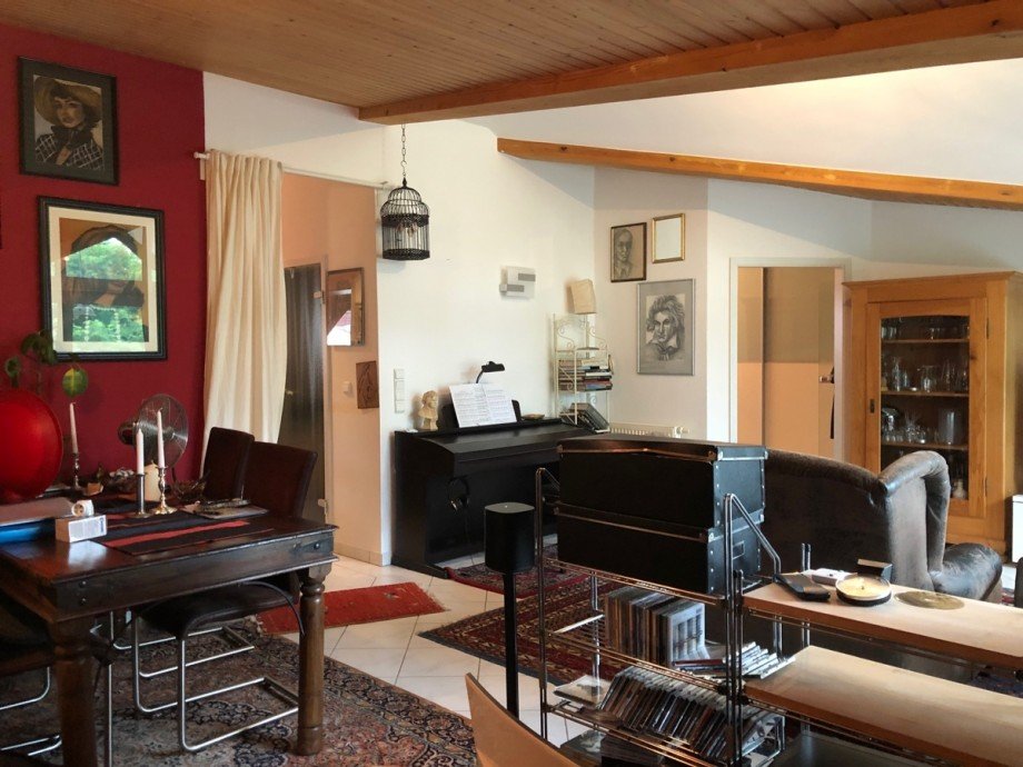 Ansicht Wohn,- Esszimmer Etagenwohnung Bonn