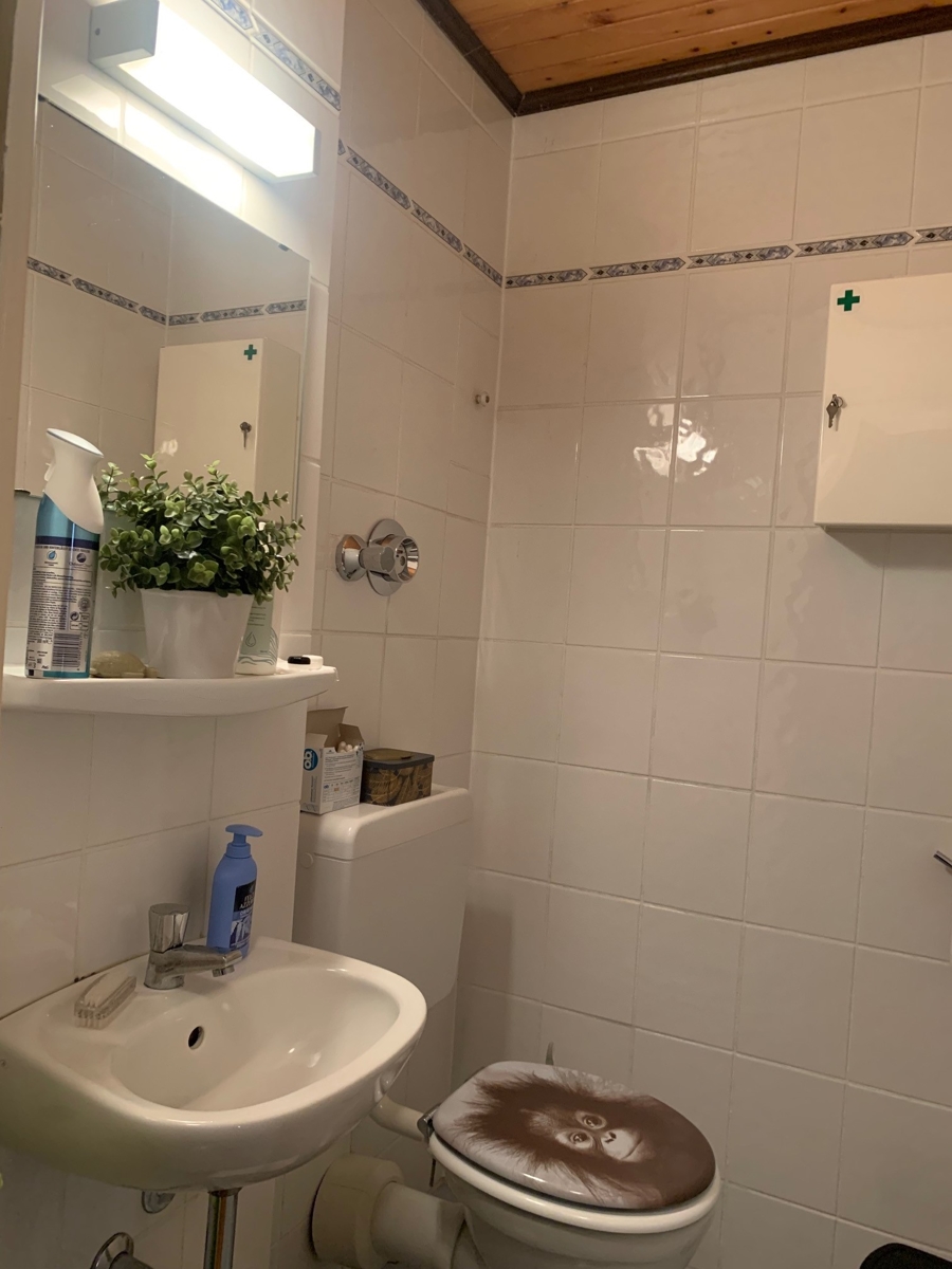 G�ste-WC Etagenwohnung Sankt Augustin