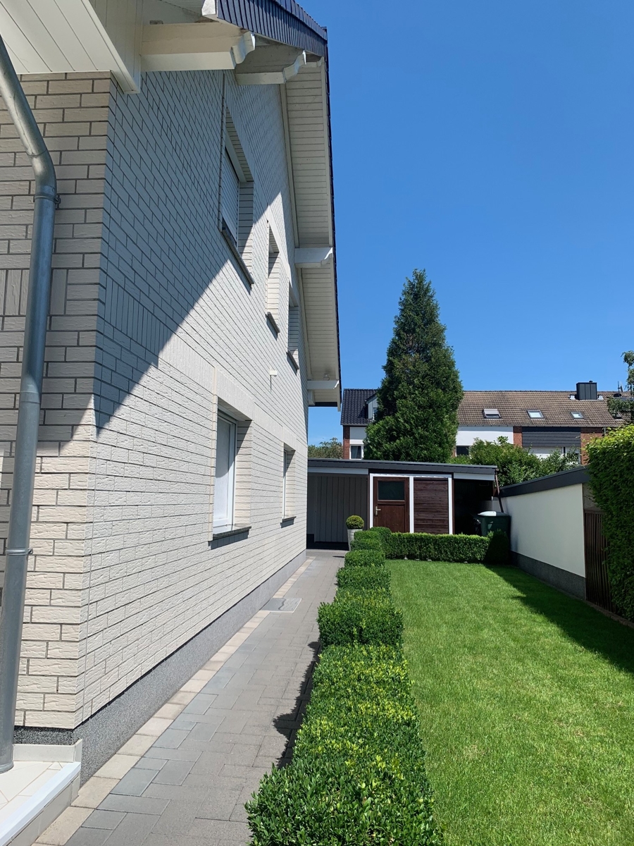 . Doppelhaush�lfte Sankt Augustin