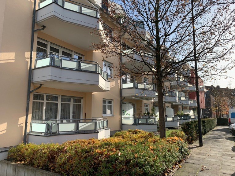 Objektansicht Troisdorf Etagenwohnung TROISDORF in zentraler, ruhiger Innenstadtlage, sch�ne 2 Zimmer-Wohnung mit ca. 64 m� Wfl mit Balkon