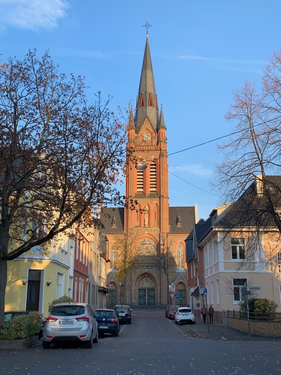 Beuel Ansicht Kirche Etagenwohnung Bonn Beuel