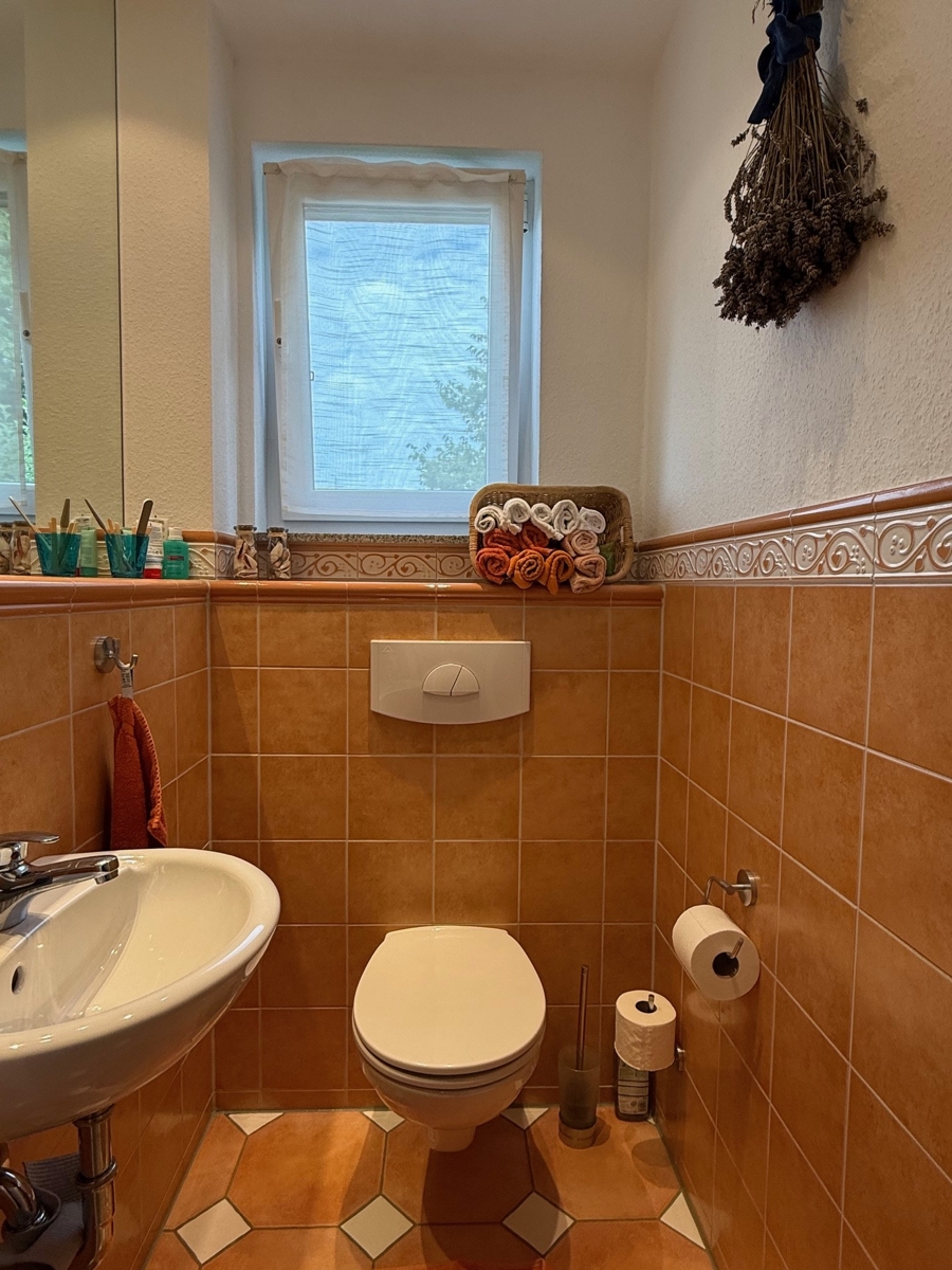 G�ste-WC Einfamilienhaus Hennef