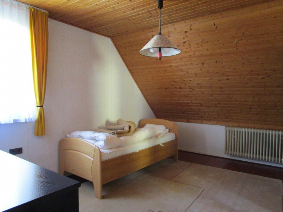 Schlafzimmer 1 Doppelhaush�lfte Siegburg