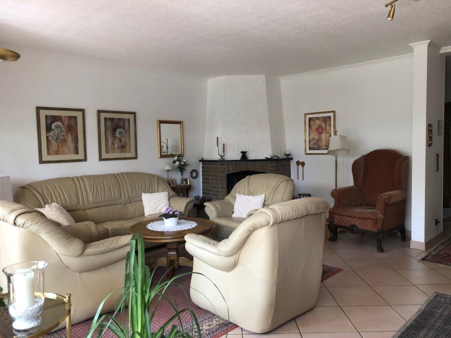 Ansicht Wohn,- Esszimmer Doppelhaush�lfte Sankt Augustin