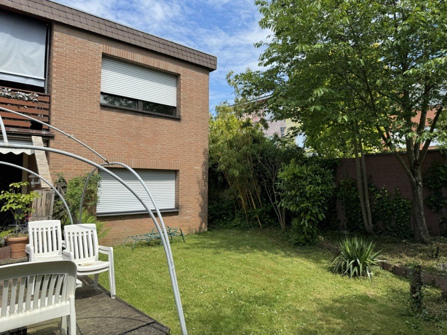 Vorderansicht Zweifamilienhaus R�srath