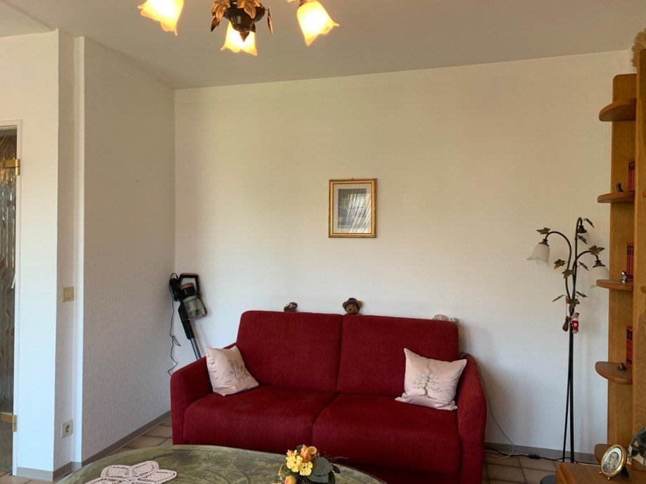 ger�umiges Zimmer, welches in 2 Zimmer geteilt werden kann Reiheneckhaus Sankt Augustin