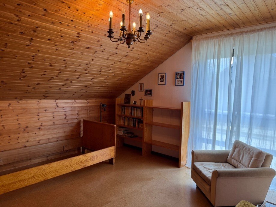 Kinderzimmer 1 Zweifamilienhaus Sankt Augustin