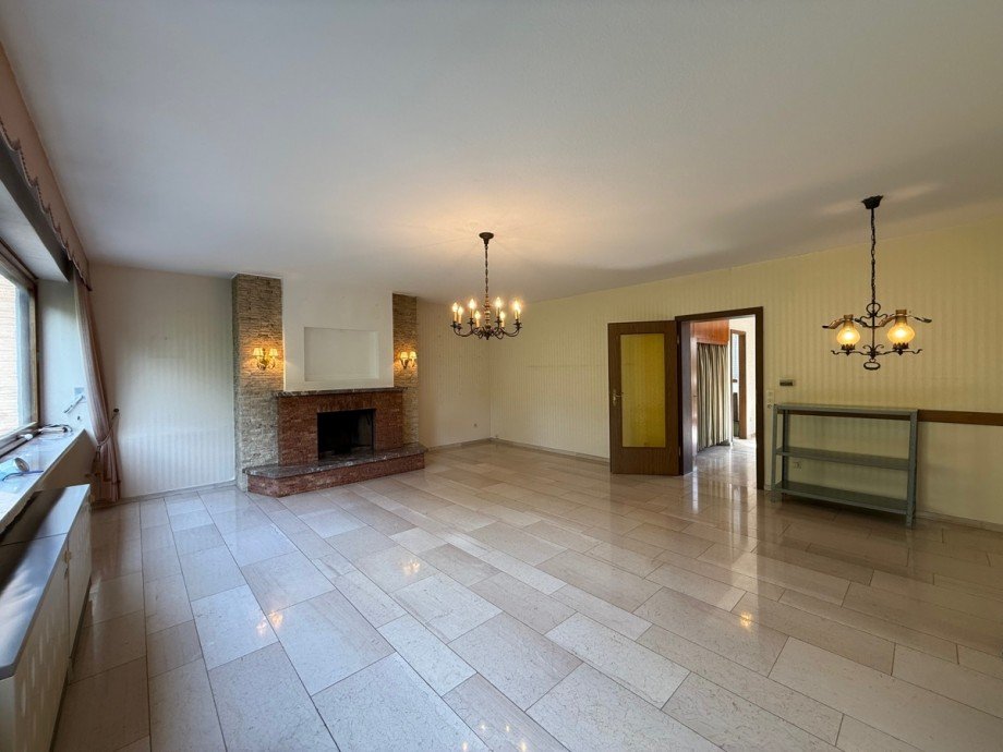 Ansicht gro�es Wohn,- Esszimmer Reiheneckhaus Bonn