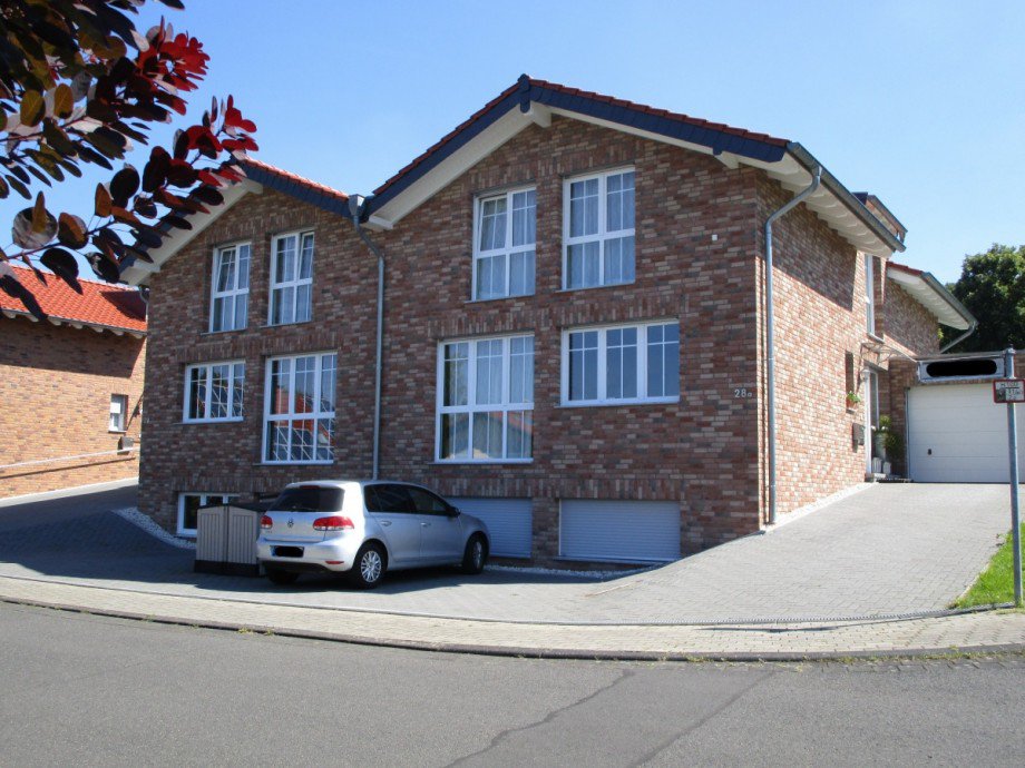 Hausansicht Doppelhaush�lfte K�nigswinter / Thomasberg