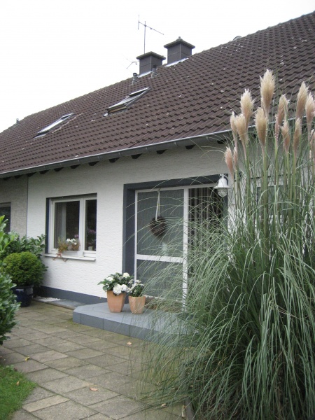 Ansicht 2 Eingangsbereich Doppelhaush�lfte Sankt Augustin-Schmerbroich