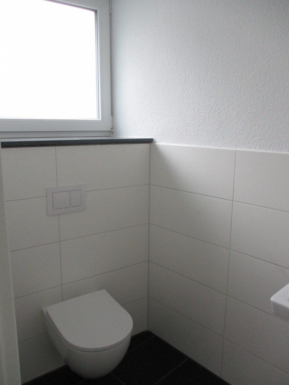 G�ste-WC Doppelhaush�lfte Siegburg