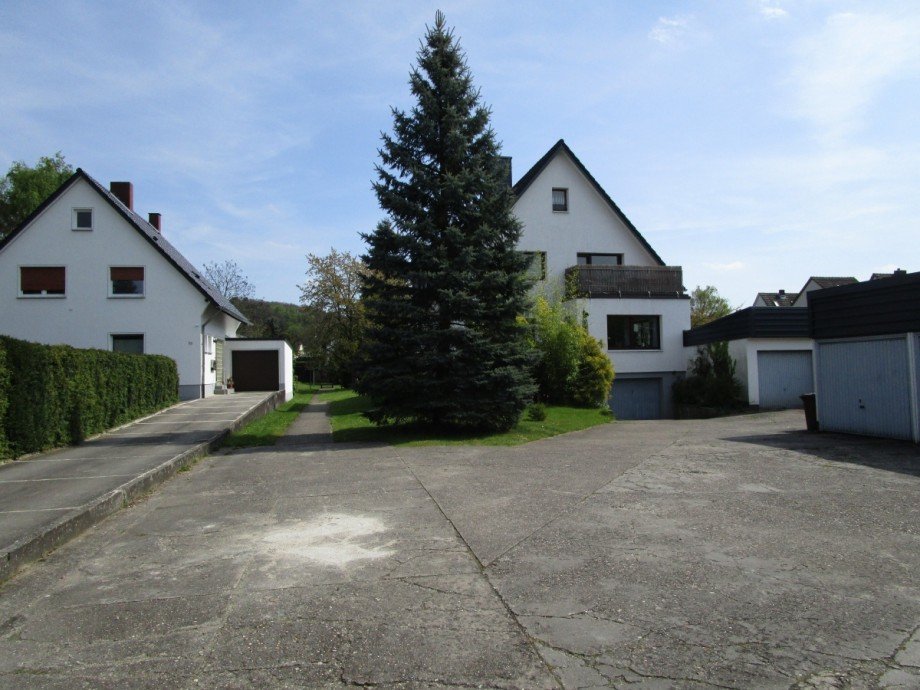 Vorderansicht Zweifamilienhaus Mehrfamilienhaus Lohmar