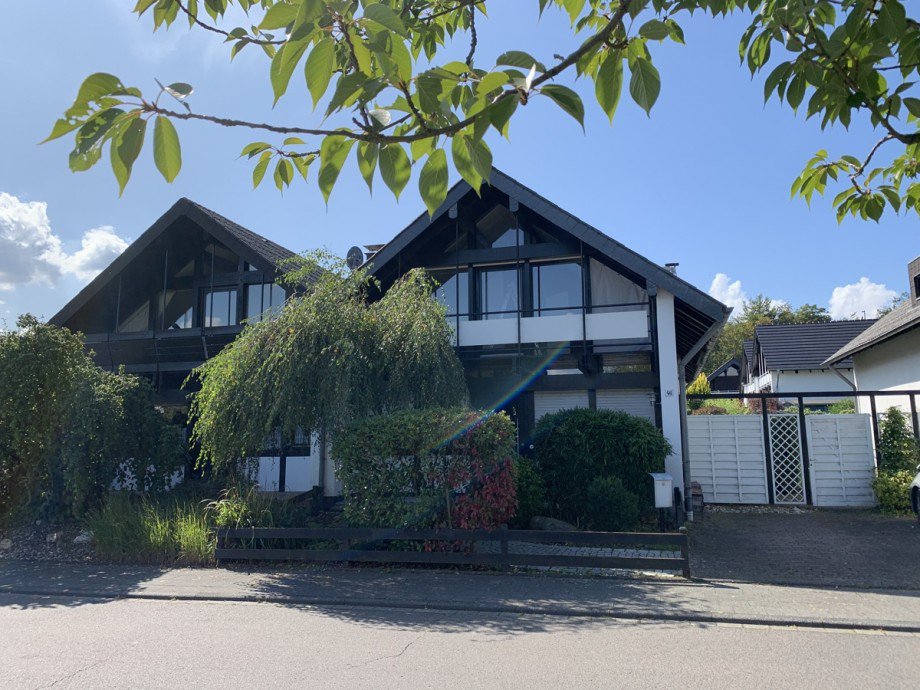 Au�enansicht Doppelhaush�lfte Sankt Augustin