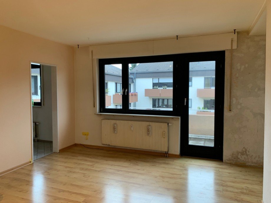 Wohn,- Esszimmer Etagenwohnung Sankt Augustin