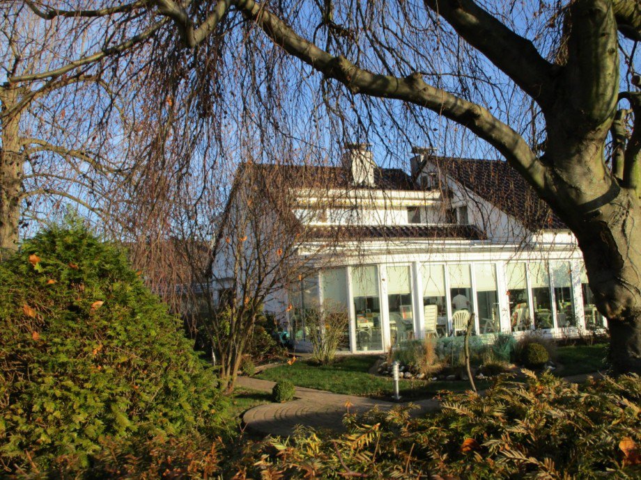 R�ckansicht des Hauses Etagenwohnung Sankt Augustin-Niederpleis