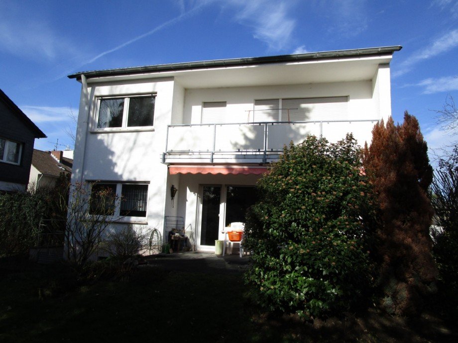 R�ckansicht Einfamilienhaus Sankt Augustin
