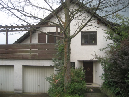 Au�enansicht mit vorderer Dachterrasse Dachgeschosswohnung K�nigswinter