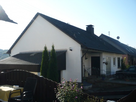Seitenansicht 1 Haus Eitorf / M�hleip